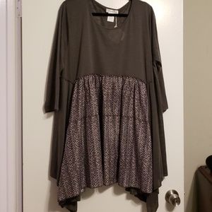 Gray & Mauve Tunic - 1XL